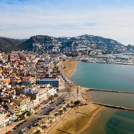 Διαμέρισμα In By The *